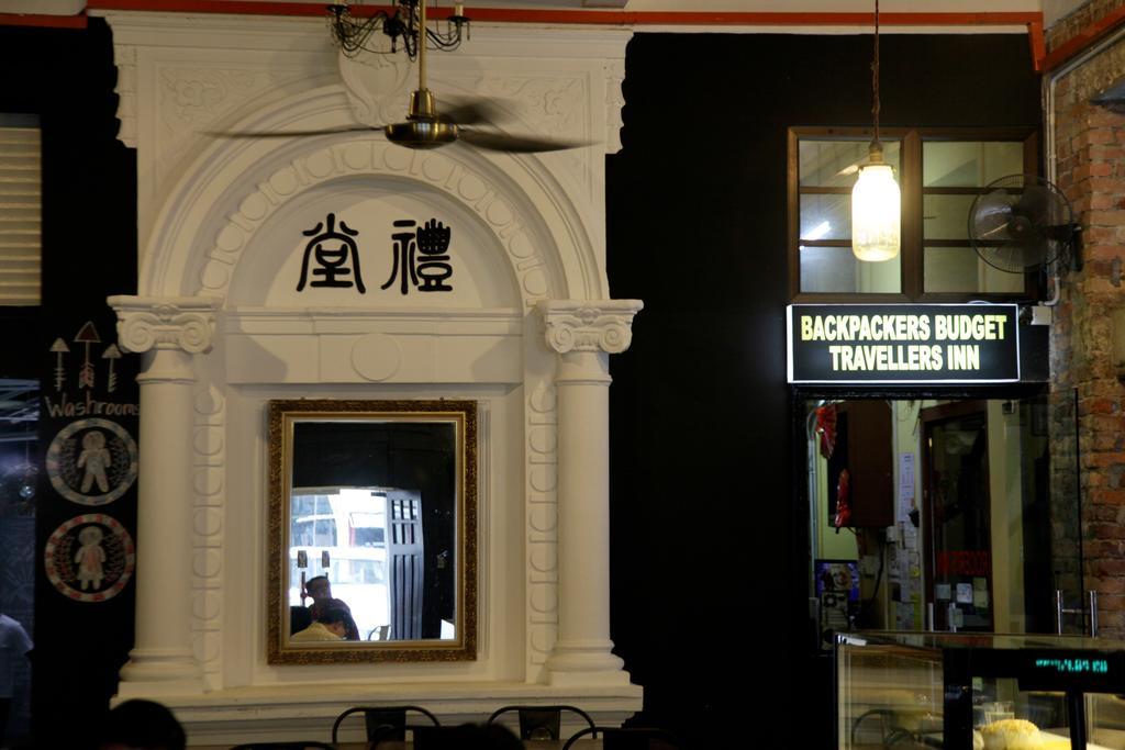 Grocer'S Inn Backpackers Guesthouse Kuala Lumpur Extérieur photo