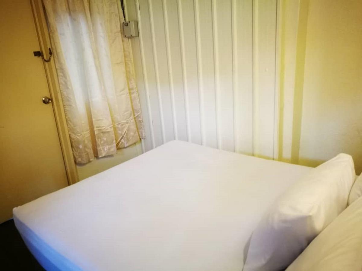 Grocer'S Inn Backpackers Guesthouse Kuala Lumpur Extérieur photo